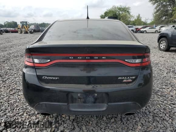 2014 Dodge Dart SXT с VIN 1C3CDFBB5ED668044, выставлен на аукционе Copart как лот 69390255 с пробегом 111 315 миль миль и На запчасти • Non repairable. История ставок и продаж доступна на DreamBid. Изображение 6.