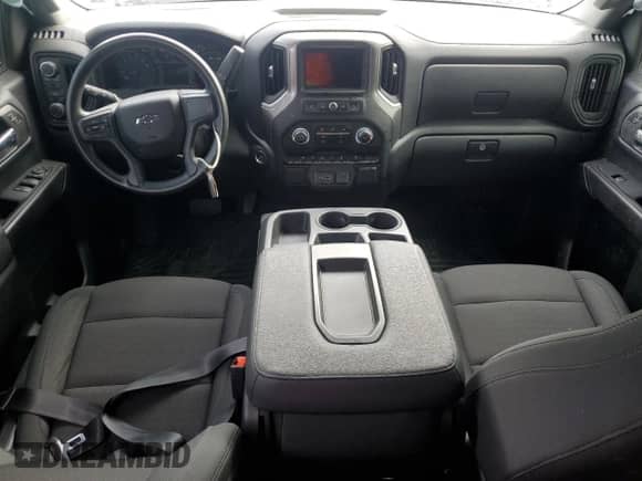 2024 Chevrolet Silverado 1500 Custom Trail Boss z VIN 3GCUDCE83RG218772, wystawiony jako Copart lot #44648145 z przebiegiem 8 672 mil mil oraz Szkoda całkowita • Salvage title. Historia ofert i sprzedaży dostępna na DreamBid. Obrazek 8.