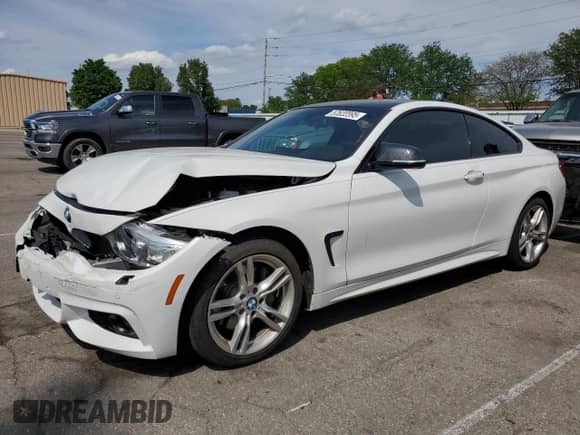 2017 BMW 4 Series 430i xDrive z VIN WBA4R9C55HK680896, wystawiony jako Copart lot #57622395 z przebiegiem 59 489 mil mil oraz Szkoda całkowita • Salvage title. Historia ofert i sprzedaży dostępna na DreamBid. Obrazek 1.