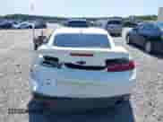 2018 Chevrolet Camaro 2LT с VIN 1G1FD1RS7J0145717, выставлен на аукционе IAAI как лот 43084762 с пробегом 120 000 миль миль и . История ставок и продаж доступна на DreamBid. Изображение 16.