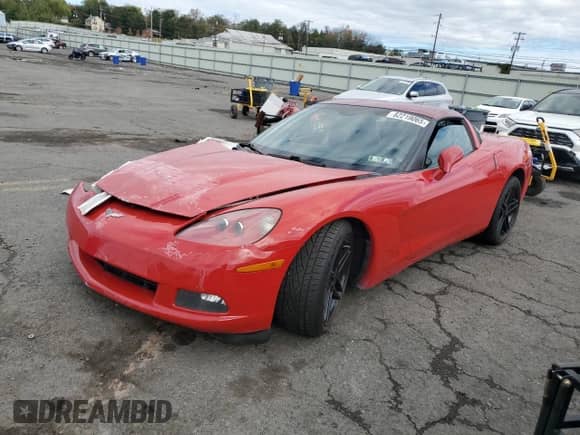 2005 Chevrolet Corvette with VIN 1G1YY24U155119036, listed as a Copart auction lot 82219065 with 72,053 mi miles and Salvage title. Bid and sale history available at DreamBid. Image 1.