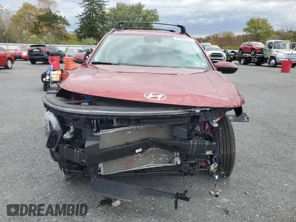 2025 Hyundai Kona SEL with VIN KM8HBCAB6SU235783, listed as a Copart auction lot 89680055 with 4,663 mi miles and Salvage title. Bid and sale history available at DreamBid. Image 5.