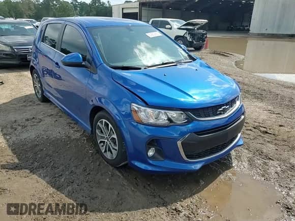 2020 Chevrolet Sonic LT z VIN 1G1JD6SB3L4102540, wystawiony jako Copart lot #63662965 z przebiegiem 57 190 mil mil oraz Szkoda całkowita • Salvage title. Historia ofert i sprzedaży dostępna na DreamBid. Obrazek 13.