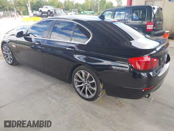 2016 BMW 5 Series 535i с VIN WBA5B1C5XGG551466, выставлен на аукционе IAAI как лот 43392261 с пробегом 141 535 миль миль и . История ставок и продаж доступна на DreamBid. Изображение 3.