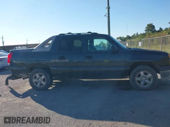 2004 Chevrolet Avalanche с VIN 3GNEC12T24G300397, выставлен на аукционе IAAI как лот 43434356 с пробегом 235 337 миль миль и . История ставок и продаж доступна на DreamBid. Изображение 13.
