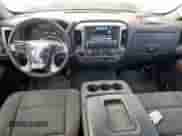 2018 GMC Sierra 1500 SLE с VIN 1GTV2MEC4JZ267892, выставлен на аукционе Copart как лот 72064455 с пробегом 260 785 миль миль и Списание • Salvage title. История ставок и продаж доступна на DreamBid. Изображение 8.