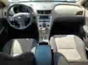 2010 Chevrolet Malibu 1LT с VIN 1G1ZC5EB5A4116416, выставлен на аукционе Copart как лот 84380295 с пробегом 159 462 миль миль и Списание • Salvage title. История ставок и продаж доступна на DreamBid. Изображение 8.