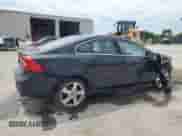 2012 Volvo S60 T5 с VIN YV1622FS7C2045786, выставлен на аукционе Copart как лот 62177595 с пробегом 117 284 миль миль и Списание • Salvage title. История ставок и продаж доступна на DreamBid. Изображение 3.