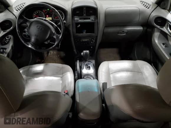 2006 Hyundai Santa Fe GLS с VIN KM8SC13E76U072324, выставлен на аукционе Copart как лот 85645014 с пробегом 193 358 миль миль и На запчасти • Non repairable. История ставок и продаж доступна на DreamBid. Изображение 8.