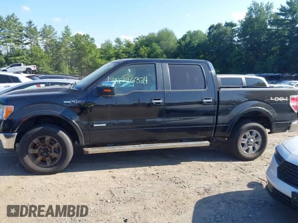 2011 Ford F-150 XLT z VIN 1FTFW1ET6BFC08837, wystawiony jako IAAI lot #42796324 z przebiegiem 214 495 mil mil oraz . Historia ofert i sprzedaży dostępna na DreamBid. Obrazek 14.