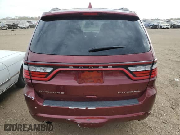 2016 Dodge Durango Citadel z VIN 1C4RDHEG7GC315158, wystawiony jako Copart lot #77097994 z przebiegiem 161 717 mil mil oraz Czysty tytuł • Clean title. Historia ofert i sprzedaży dostępna na DreamBid. Obrazek 6.