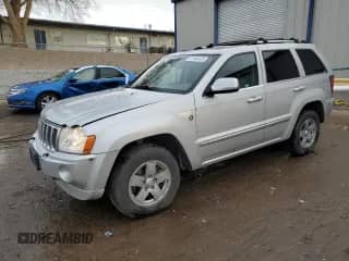2006 Jeep Grand Cherokee Overland с VIN 1J8HR68226C307087, выставлен на аукционе Copart как лот 41464125 с пробегом 269 343 миль миль и Списание • Salvage title. История ставок и продаж доступна на DreamBid. Изображение 1.