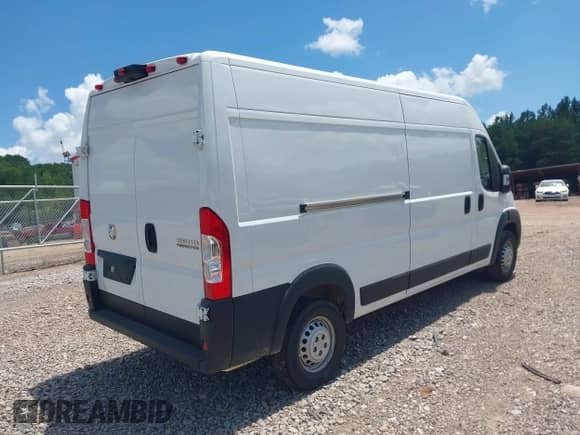 2025 Ram ProMaster Cargo Tradesman с VIN 3C6LRVDG1SE513430, выставлен на аукционе IAAI как лот 42733012 с пробегом 15 336 миль миль и . История ставок и продаж доступна на DreamBid. Изображение 4.
