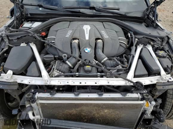 2019 BMW 7 Series 750i xDrive with VIN WBA7F2C57KB240408, listed as a Copart auction lot 75825244 with 125,702 mi miles and Salvage title. Bid and sale history available at DreamBid. Image 11.