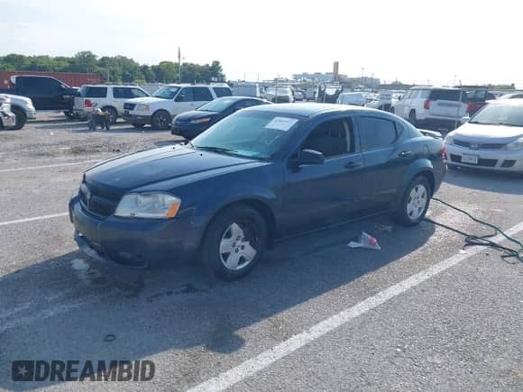 2008 Dodge Avenger SE with VIN 1B3LC46K58N683804, listed as a IAAI auction lot 43060915 with 198,285 mi miles and . Bid and sale history available at DreamBid. Image 2.