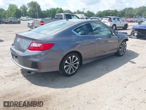 2015 Honda Accord EX-L z VIN 1HGCT2B85FA009123, wystawiony jako IAAI lot #42740494 z przebiegiem 213 485 mil mil oraz . Historia ofert i sprzedaży dostępna na DreamBid. Obrazek 4.