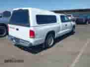 2000 Dodge Dakota Sport with VIN 1B7GL22N5YS746714, listed as a IAAI auction lot 42359234 with 104,864 mi miles and . Bid and sale history available at DreamBid. Image 4.