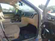 2017 Jeep Grand Cherokee 75th Anniversary z VIN 1C4RJFAG2HC816396, wystawiony jako IAAI lot #42010700 z przebiegiem 109 711 mil mil oraz . Historia ofert i sprzedaży dostępna na DreamBid. Obrazek 5.