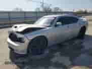 2006 Dodge Charger SRT-8 с VIN 2B3LA73W16H507885, выставлен на аукционе Copart как лот 52249335 с пробегом 173 023 миль миль и Списание • Salvage title. История ставок и продаж доступна на DreamBid. Изображение 1.