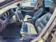 2012 Volvo S60 T5 с VIN YV1622FS8C2025711, выставлен на аукционе Copart как лот 71559935 с пробегом 112 131 миль миль и Чистый • Clean title. История ставок и продаж доступна на DreamBid. Изображение 7.