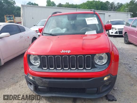 2018 Jeep Renegade Latitude with VIN ZACCJABB3JPG91146, listed as a IAAI auction lot 42296772 with 96,469 mi miles and . Bid and sale history available at DreamBid. Image 12.