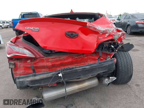 2015 Hyundai Genesis Coupe 3.8L Base с VIN KMHHU6KJ9FU121977, выставлен на аукционе IAAI как лот 43071754 с пробегом 132 406 миль миль и . История ставок и продаж доступна на DreamBid. Изображение 16.