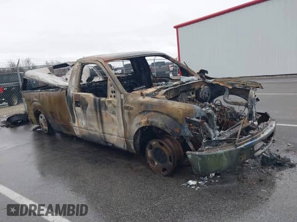 2009 Ford F-150 XL с VIN 1FTRF14W39KB90873, выставлен на аукционе IAAI как лот 41095384 с пробегом Не указан миль и . История ставок и продаж доступна на DreamBid. Изображение 1.