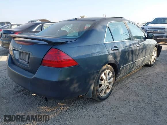 2006 Honda Accord EX-L с VIN 1HGCM66526A030709, выставлен на аукционе IAAI как лот 43266240 с пробегом 204 034 миль миль и . История ставок и продаж доступна на DreamBid. Изображение 4.