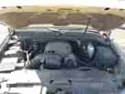 2009 Chevrolet Suburban LTZ z VIN 1GNFK363X9R189568, wystawiony jako IAAI lot #43251361 z przebiegiem 214 783 mil mil oraz . Historia ofert i sprzedaży dostępna na DreamBid. Obrazek 10.