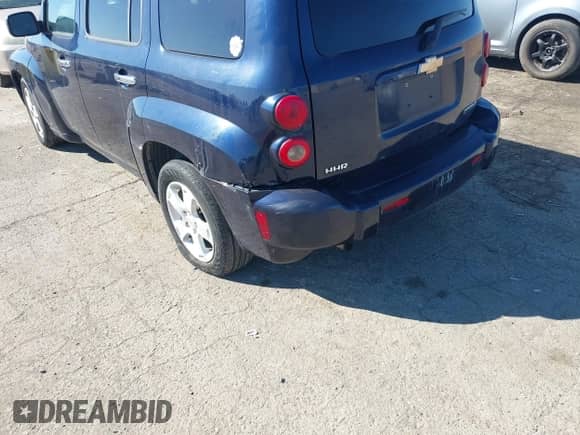 2007 Chevrolet HHR LT с VIN 3GNDA23D67S595617, выставлен на аукционе IAAI как лот 43396001 с пробегом Не указан миль и . История ставок и продаж доступна на DreamBid. Изображение 6.