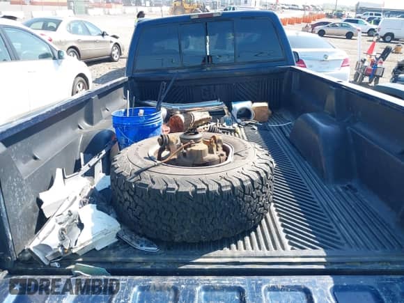 1996 Chevrolet Silverado 1500 with VIN 1GCEK14W6TZ206198, listed as a IAAI auction lot 41917711 with 197,085 mi miles and . Bid and sale history available at DreamBid. Image 8.