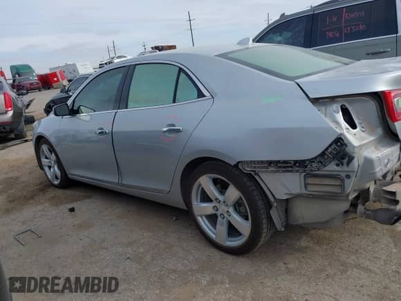 2014 Chevrolet Malibu LTZ с VIN 1G11J5SX7EF134042, выставлен на аукционе IAAI как лот 41254382 с пробегом 90 709 миль миль и . История ставок и продаж доступна на DreamBid. Изображение 14.