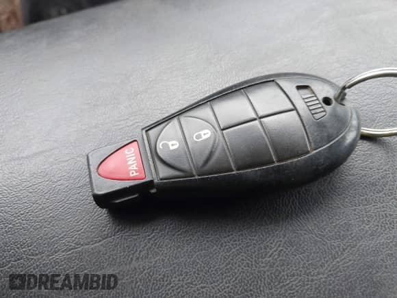 2012 Ram 1500 Express z VIN 1C6RD7FT0CS345213, wystawiony jako IAAI lot #42149548 z przebiegiem 155 464 mil mil oraz . Historia ofert i sprzedaży dostępna na DreamBid. Obrazek 11.