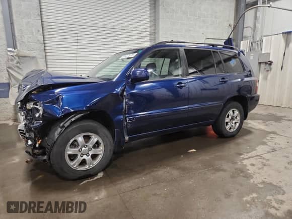 2004 Toyota Highlander with VIN JTEGP21A340020936, listed as a Copart auction lot 68527525 with 255,917 mi miles and Salvage title. Bid and sale history available at DreamBid. Image 1.