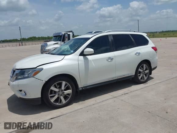 2015 Nissan Pathfinder SL with VIN 5N1AR2MN2FC610674, listed as a IAAI auction lot 42761432 with 94,923 mi miles and . Bid and sale history available at DreamBid. Image 2.