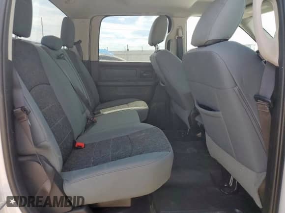 2019 Ram 1500 Tradesman z VIN 1C6RR7ST4KS645164, wystawiony jako Copart lot #84464545 z przebiegiem 113 940 mil mil oraz Czysty tytuł • Clean title. Historia ofert i sprzedaży dostępna na DreamBid. Obrazek 10.