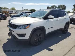 2021 Jeep Compass Altitude with VIN 3C4NJDBB6MT508734, listed as a Copart auction lot 69817005 with 107,688 mi miles and Salvage title. Bid and sale history available at DreamBid. Image 1.