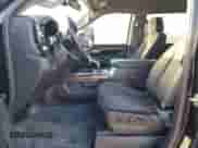 2024 Chevrolet Silverado 2500HD с VIN 2GC1YNE72R1100618, выставлен на аукционе Copart как лот 90095095 с пробегом 35 763 миль миль и Списание • Salvage title. История ставок и продаж доступна на DreamBid. Изображение 7.