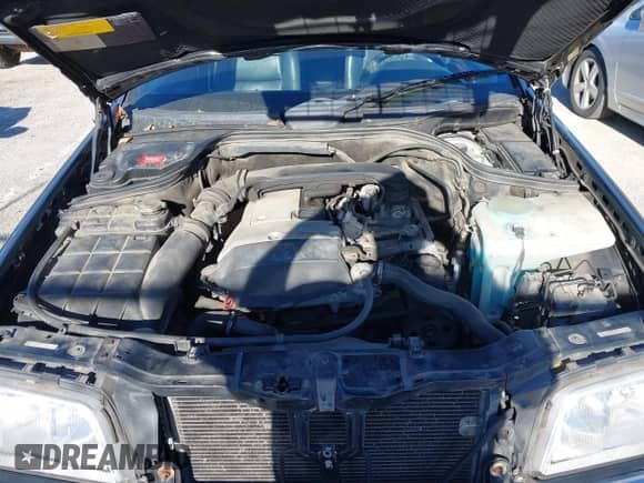 1998 Mercedes-Benz C 230/260/280/320 z VIN WDBHA23G7WA598738, wystawiony jako IAAI lot #43466820 z przebiegiem 224 731 mil mil oraz . Historia ofert i sprzedaży dostępna na DreamBid. Obrazek 10.