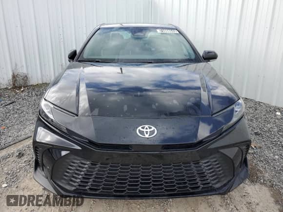 2025 Toyota Camry LE с VIN 4T1DAACK2SU061522, выставлен на аукционе Copart как лот 71068045 с пробегом 4 139 миль миль и Чистый • Clean title. История ставок и продаж доступна на DreamBid. Изображение 5.