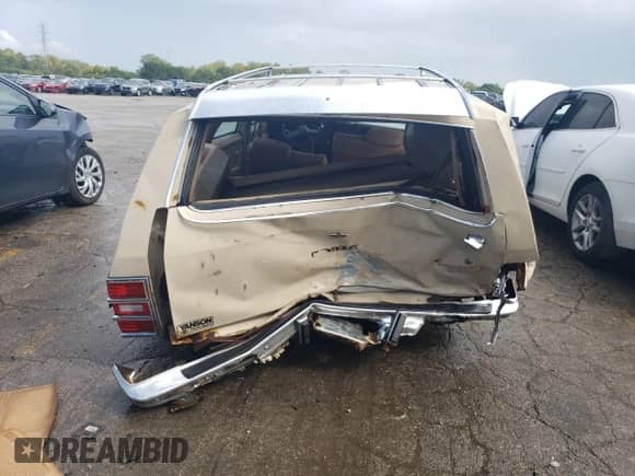 1982 Chevrolet Caprice с VIN 2G1AN35HXC1237392, выставлен на аукционе Copart как лот 69453243 с пробегом 31 492 миль миль и Списание • Salvage title. История ставок и продаж доступна на DreamBid. Изображение 6.