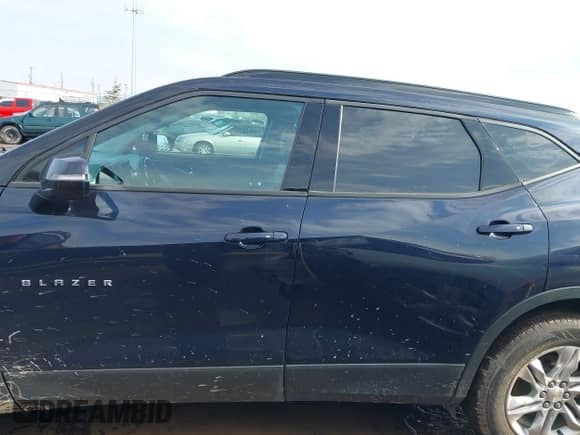 2020 Chevrolet Blazer LT с VIN 3GNKBCR49LS632879, выставлен на аукционе IAAI как лот 41990680 с пробегом 70 944 миль миль и . История ставок и продаж доступна на DreamBid. Изображение 14.