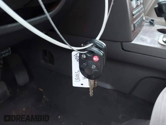 2008 Ford Taurus SEL with VIN 1FAHP24W38G174100, listed as a IAAI auction lot 43305076 with 268,976 mi miles and . Bid and sale history available at DreamBid. Image 11.
