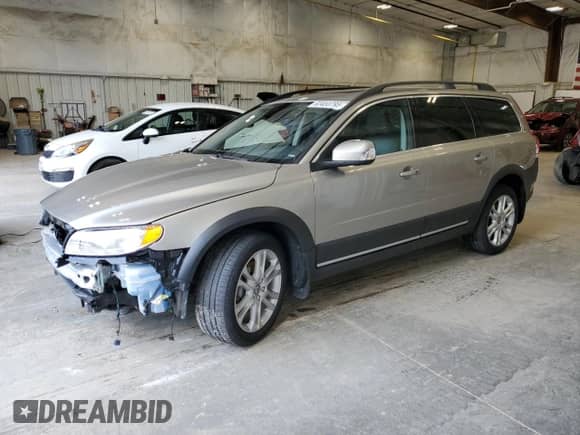 2016 Volvo XC70 T5 Premier z VIN YV4612NK5G1270016, wystawiony jako Copart lot #63453795 z przebiegiem 32 113 mil mil oraz Nie do naprawy • Non repairable. Historia ofert i sprzedaży dostępna na DreamBid. Obrazek 1.