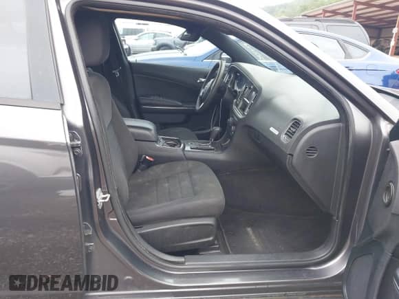 2013 Dodge Charger SE с VIN 2C3CDXBG3DH622490, выставлен на аукционе IAAI как лот 42553086 с пробегом 138 434 миль миль и . История ставок и продаж доступна на DreamBid. Изображение 5.