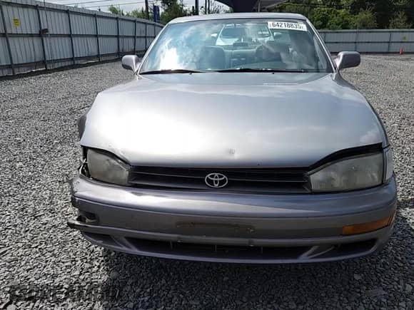 1993 Toyota Camry с VIN 4T1VK13E1PU075530, выставлен на аукционе Copart как лот 64218835 с пробегом 58 871 миль миль и Списание • Salvage title. История ставок и продаж доступна на DreamBid. Изображение 13.