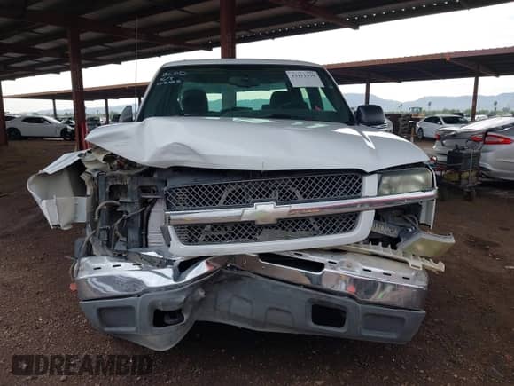 2004 Chevrolet Silverado 2500HD LS with VIN 1GCHK23184F123111, listed as a IAAI auction lot 43411939 with 128,815 mi miles and . Bid and sale history available at DreamBid. Image 6.