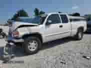 2004 GMC Sierra 1500 SLE z VIN 1GTEK19V44Z328527, wystawiony jako Copart lot #71717325 z przebiegiem Nie podano mil oraz Czysty tytuł • Clean title. Historia ofert i sprzedaży dostępna na DreamBid. Obrazek 1.