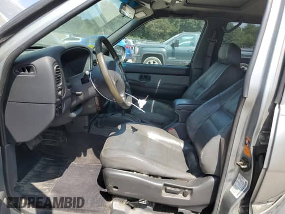 2000 Nissan Pathfinder XE z VIN JN8AR07S0YW405922, wystawiony jako Copart lot #80270505 z przebiegiem 239 138 mil mil oraz Szkoda całkowita • Salvage title. Historia ofert i sprzedaży dostępna na DreamBid. Obrazek 7.