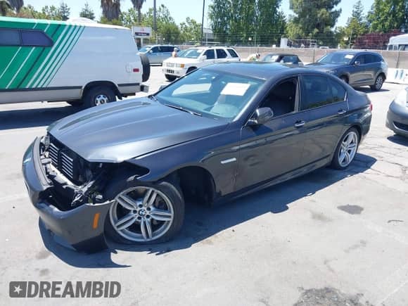 2014 BMW 5 Series 535d with VIN WBAXA5C55ED001657, listed as a IAAI auction lot 42531009 with 161,323 mi miles and . Bid and sale history available at DreamBid. Image 17.